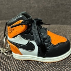 NIKE 靴型モバイルバッテリー