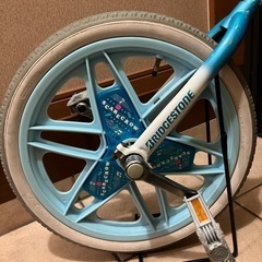 一輪車　プロティクターM付き　（交渉中
）の画像