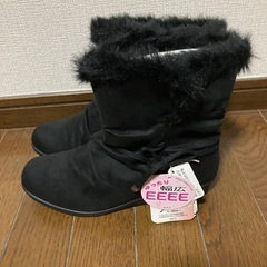 新品タグ付き　アシックス商事　ショートブーツ　ブラック