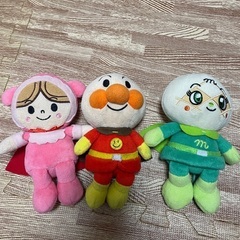ぬいぐるみ　アンパンマン　あかちゃんマン　メロンパンナちゃん