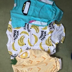 夏用　ロンパース3枚