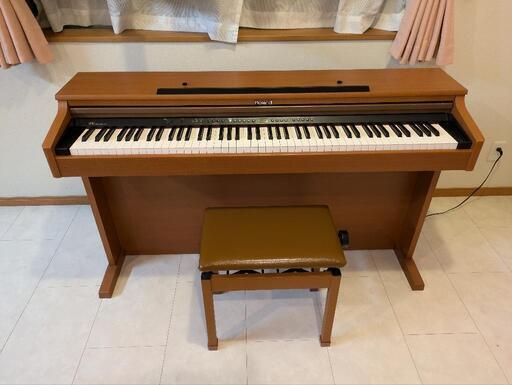 【美品】ROLAND ローランド 電子ピアノ HP103