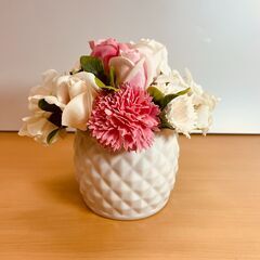 鉢付造花（約・幅20×奥行17×高さ17cm）