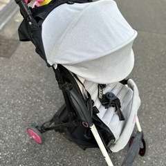 コンビ　F2プラス　フラットＢ型ベビーカーピンクタイヤ　超軽量　ハイシートの画像