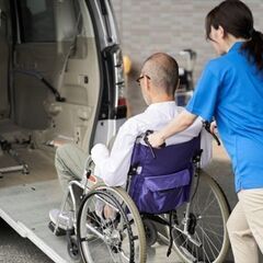 【送迎運転手大募集🚌🌈】大型一種免許以上お持ちの方v(´∀｀*v...