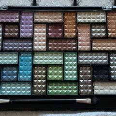 DollyAngel 30colors eyeshadow palette 30色アイシャドウパレット の画像