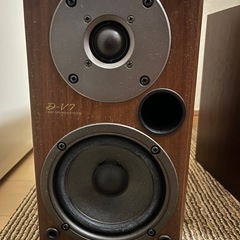 ONKYO スピーカー D-V7の画像
