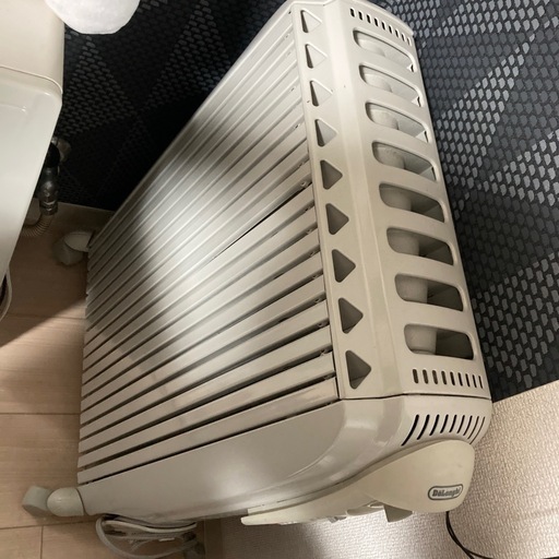 デロンギ　オイルヒーター DRAGON3 DO91549EF