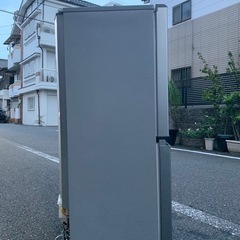 🚛設置配送無料🔰当日配送‼️ スタイリッシュ 2ドア冷蔵庫 🏅兵庫　大阪　京都　奈良　和歌山　滋賀　🔹の画像