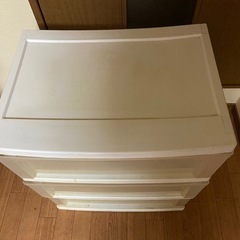 収納ボックスの画像