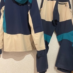 【上下セット】Quiksilver スノーボードウェアの画像