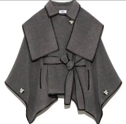 スナイデル 新木優子 ポンチョ