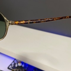 ガルニ　　サングラスの画像