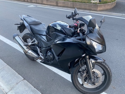 バイク 単車 ホンダ cbr250r