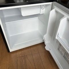 冷蔵庫 小型 一人暮らし 46L 新生活 右開き コンパクト ミニ冷蔵庫の画像