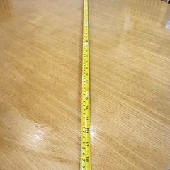 ダイニングテーブルの画像