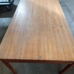 ０円です　※一部破損あり　木製テーブル　お譲りしますの画像