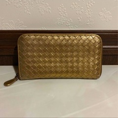 超美品☆BOTTEGA VENETA ラムレザー イントレチャート長財布　大容量
