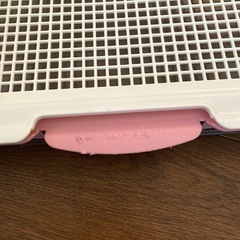ペット用⭐︎トイレ【傷あり】ほぼ未使用の画像