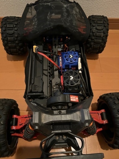 TRAXXAS MAXX 4S 1/10 モンスタートラック 中古品 アルミワイドアーム、ナックル付き！ トラクサス ラジコンカー 電