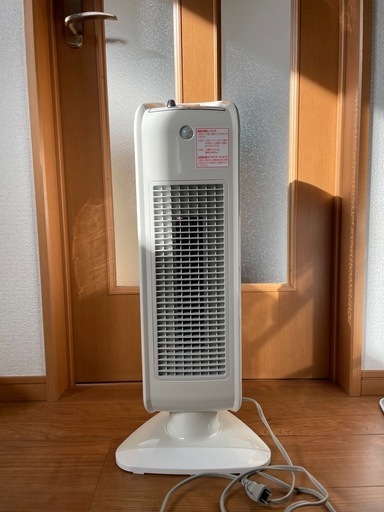 コイズミ　セラミックファンヒーター　2019年製
