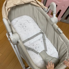 YATOMI ベビーチェア　バウンサーの画像