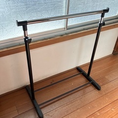 ハンガーラック