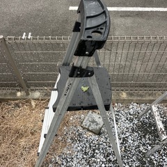 脚立　キャタツ