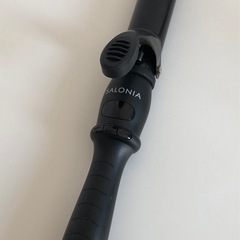 【中古品】SALONIA サロニア ヘアアイロン コテ32mm SL-008AB ブラック ヘアケア用品 美容家電の画像