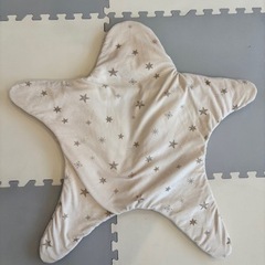 ベビー　おくるみ　
4-10Mの画像