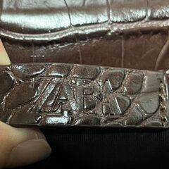 ZARA ショルダーバッグの画像