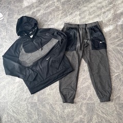 決まりました☆【新品】※試着のみ🔥NIKE SetUp 上下 セット XL THERMA 裏