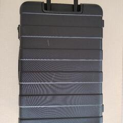 ★必ず取引場所を確認してからメッセージください★　無印良品　ハードキャリー（75L）の画像