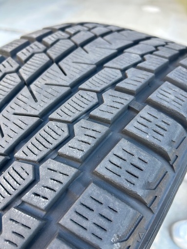 YOKOHAMA スタッドレス タイヤ…ホイール付き4本 225 /55R19　