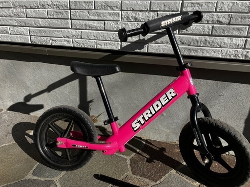 ストライダー 12SPORTS　ピンク