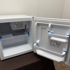 美品 アビテラックス Abitelax 冷蔵庫 45L 右開き 2022年製 AR-45KS