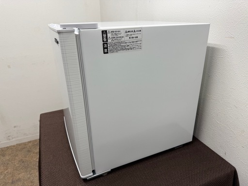 美品　アビテラックス　冷蔵庫　４５L　右開き　２０２２年製　AR-45KS アビテラックス 45L 1ドア 冷蔵庫 AR-45KS 右開き ホワイト - メルカリ