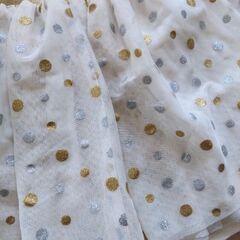 H&M　120ｃｍ　フレアスカート　白×ゴールドの画像