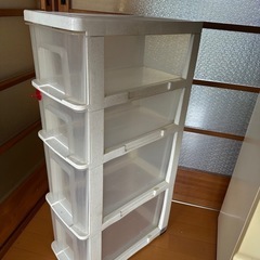 決定。収納ケースの画像