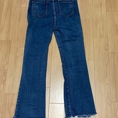 ロゼリダメージジーンズ　　サイズ Mの画像