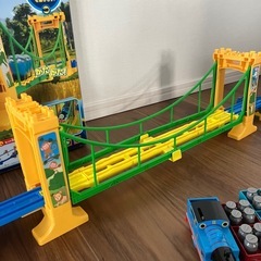 プラレール　きかんしゃトーマス　ぐらぐらつり橋セットの画像