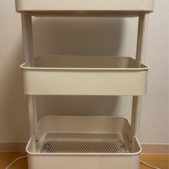 キッチンワゴン　キャスター付3段の画像