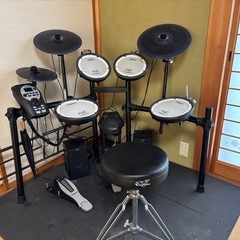 Roland    電子ドラム  TD-11