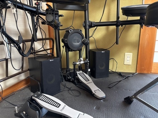 Roland    電子ドラム  TD-11