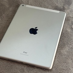 【値下可能】iPad　32GB　美品Wi-Fi+Cellular対応の画像