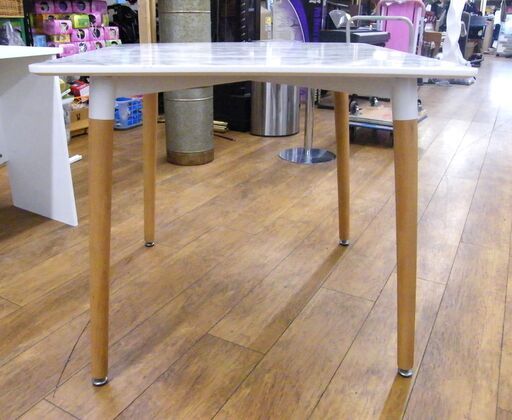ダイニングテーブル 80.5×80.5×72cm 食卓テーブル テーブルのみ 二人掛け リメイク 家具 札幌市 厚別区
