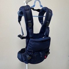 美品　抱っこ紐　クアトロエアー３.2