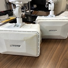BOSE スピーカー　MODEL101MMW 吊り下げ金具付き ...