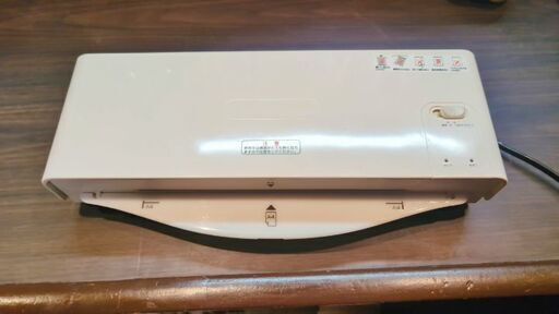 ラミネーター