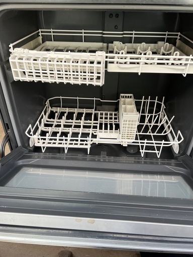 パナソニック電気食器洗い乾燥機 NP-TZ 100-S